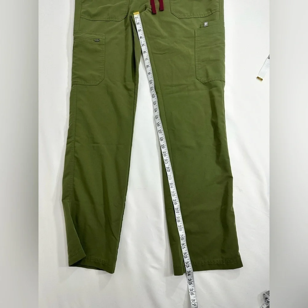 Figs Cairo cargo scrub pants green size L